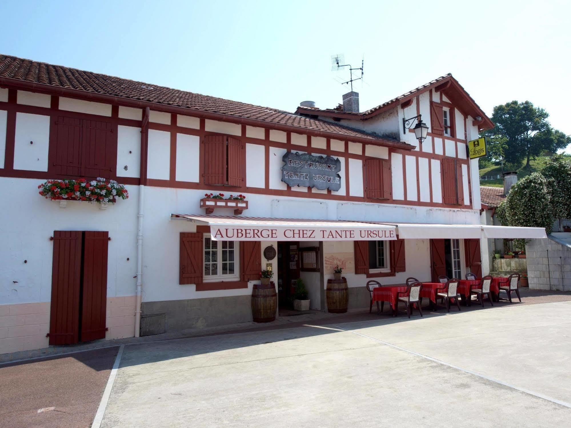 Auberge Chez Tante Ursule Cambo-les-Bains Exterior foto